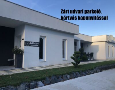 Melody Holiday House