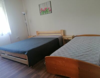 Kiadó Önálló Ház