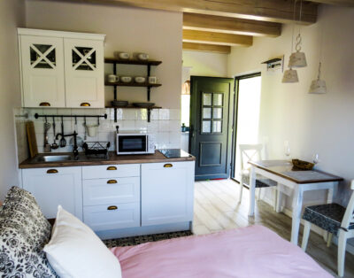 Akácos Vendégház LACI APU HÁZA