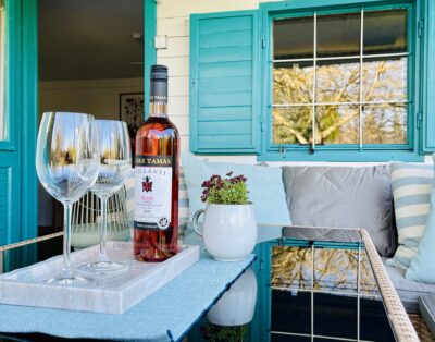 Csipkebogyó Nyaralóház – Siófok | Hatalmas kert és Wellness Spa dézsafürdő