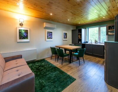 reBORONA VENDÉGHÁZ az Őrségben – reVIOLA**** lakosztály Őriszentpéter