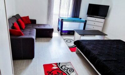 Nyaraljon kényelmesen és családias környezetben! 🌟 ZÁNKALAK – A Balaton partján, egy karnyújtásnyira! 🌟