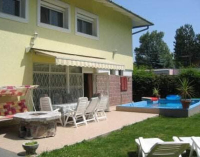 Önálló medencés ház,egy utcára a Balatontól,Siófok-Széplakon MA19020868